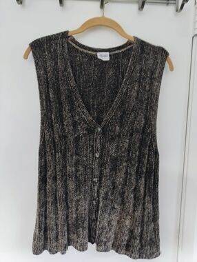 CP Shades Sausalito 100% Rayon  Vintage-Style, Button-Front Sweater Vest Medium